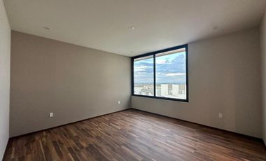 SE VENDE casa en Lomas del Molino