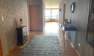 Arriendo departamento de 3 habitaciones con balcón Gonzalez Suarez