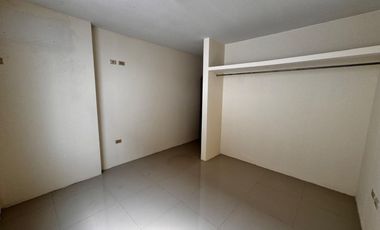 casa de venta en manta zona norte dentro urbaniza
