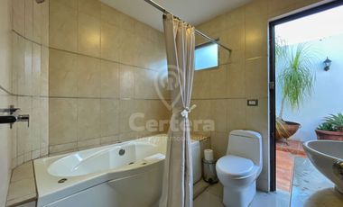 Casa en venta en Italia Providencia, Guadalajara Jalisco.