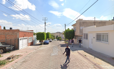 CASA EN VENTA DE REMATE BANCARIO, Nogales 20, Colinas Del Valle, 47460 Lagos De Moreno, Jal.JMJC12