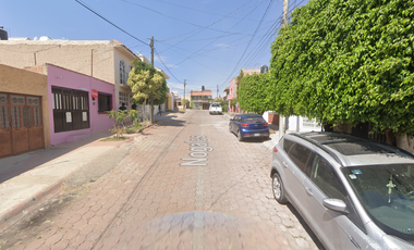 CASA EN VENTA DE REMATE BANCARIO, Nogales 20, Colinas Del Valle, 47460 Lagos De Moreno, Jal.JMJC12