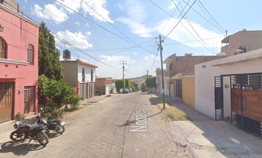 CASA EN VENTA DE REMATE BANCARIO, Nogales 20, Colinas Del Valle, 47460 Lagos De Moreno, Jal.JMJC12