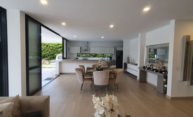 CASA CAMPESTRE EN CONDOMINIO POR PUEBLITO CAFETERO