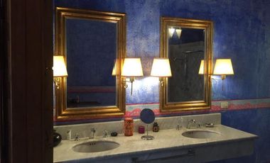 CASA EN VENTA AMUEBLADA EN CENTRO HISTÓRICO DE PUEBLA A 2 CALLES DE CATEDRAL