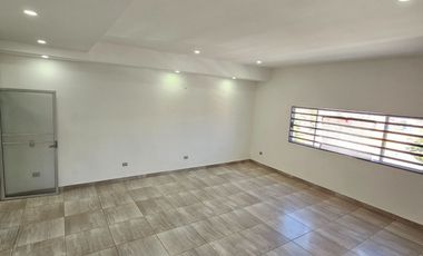 CASA EN VENTA / RENTA