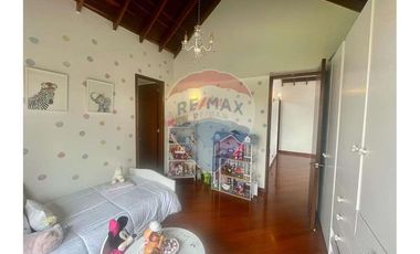 VENDO CASA CAMPESTRE EN CONJUNTO CERRADO - CAJICA