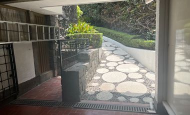 Excelente terreno con uso de suelo habitacional con comercio en planta baja