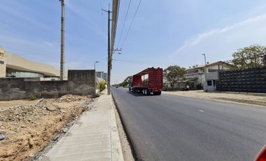 Alquiler de Terreno Medianero con 9.750 m² - Km 4.5 Vía Durán Tambo, ingresando vía de Plaza Shiva