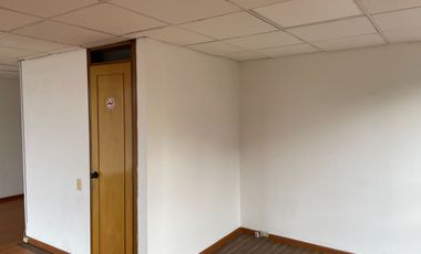 Excelente Oficina ubicada en el sector financiero de Bogotá