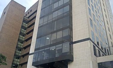 Excelente Oficina ubicada en el sector financiero de Bogotá