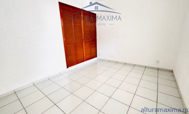 Casa en Venta Una Planta Condominio en Lomas De Zapopan