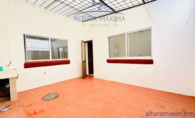 Casa en Venta Una Planta Condominio en Lomas De Zapopan