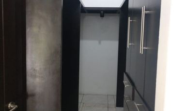 SE RENTA CASA PARA OFICINAS O CASA HABITACION  EN EJIDO GUADALUPE VICTORIA
