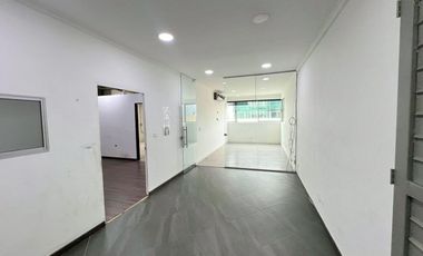 BODEGA  EN VENTA SECTOR LA CANDELARIA MEDELLIN ANTIOQUIA