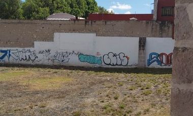 T532 Terreno en Renta de 1300 m2 ideal para comercio sobre Av Acueducto y Calzada Fray Antonio Morelia