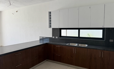 ESTRENE RESIDENCIA EN EL FRACC PARAÍSO COUNTRY CLUB