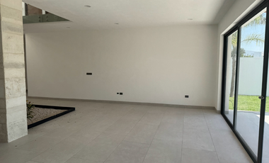 ESTRENE RESIDENCIA EN EL FRACC PARAÍSO COUNTRY CLUB