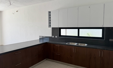 ESTRENE RESIDENCIA EN EL FRACC PARAÍSO COUNTRY CLUB