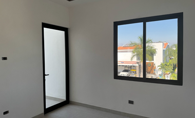 ESTRENE RESIDENCIA EN EL FRACC PARAÍSO COUNTRY CLUB