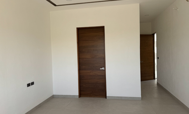 ESTRENE RESIDENCIA EN EL FRACC PARAÍSO COUNTRY CLUB