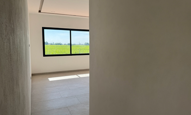 ESTRENE RESIDENCIA EN EL FRACC PARAÍSO COUNTRY CLUB