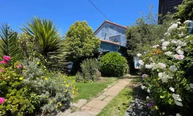 SE VENDE CASONA 334 m2 CONSTRUIDOS TERRENO 665m2 en 14200 UF