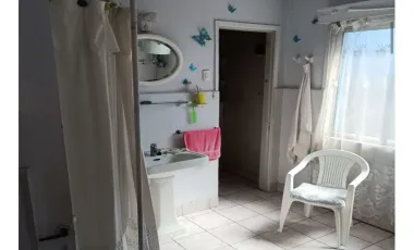 SE VENDE CASONA 334 m2 CONSTRUIDOS TERRENO 665m2 en 14200 UF