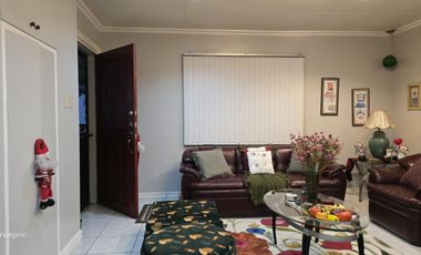 5 Bedrooms House and Lot with Overlooking View in Baguio City!