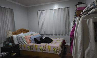 5 Bedrooms House and Lot with Overlooking View in Baguio City!