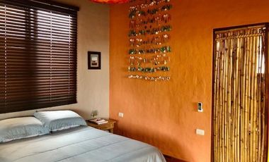 MARAVILLOSA  CASA  SOBRE LOMA!!!