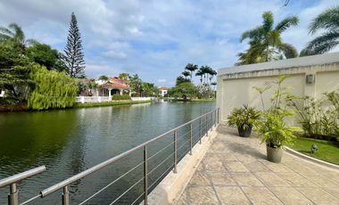 Casa de Renta en Laguna Club, Guayaquil