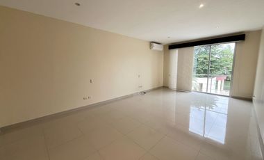 Casa de Renta en Laguna Club, Guayaquil