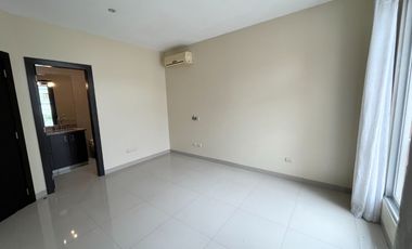 Casa de Renta en Laguna Club, Guayaquil