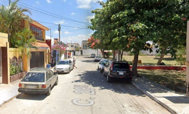 VENTA ESPACIOSA CASA CALLE 28E CHUBURNA DE HIDALGO EN MÈRIDA YUCATÀN