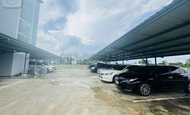 Selling a 5-storey premium apartment, 8% yield, good investment value, quick return on investment, with a glass elevator, near Srinakharinwirot Univer