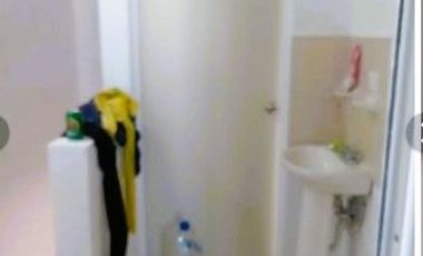 CASA EN VENTA, PALMANOVA, CADEREYTA: 2 PLANTAS, 2 RECÁMARAS, UN BAÑO.
