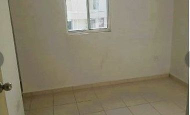 CASA EN VENTA, PALMANOVA, CADEREYTA: 2 PLANTAS, 2 RECÁMARAS, UN BAÑO.