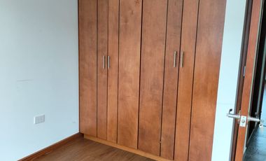 CASA EN ARRIENDO NUEVA DE TRES PLANTAS