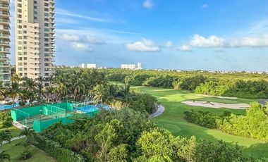 Oportunidad en Isola Puerto Cancún: Departamento con Terraza y Vistas Increíbles
