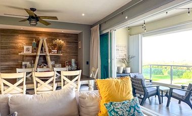 Oportunidad en Isola Puerto Cancún: Departamento con Terraza y Vistas Increíbles
