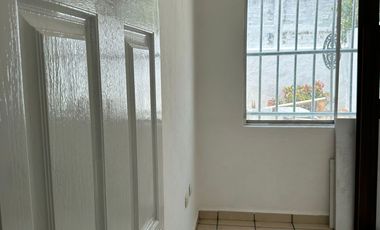 CASA EN VENTA, BANUS