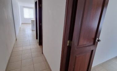 Casa en Alquiler en Ballenita, Salinas, 2 Habitaciones, 1 Baño, Piscina, Parqueo, Seguridad.