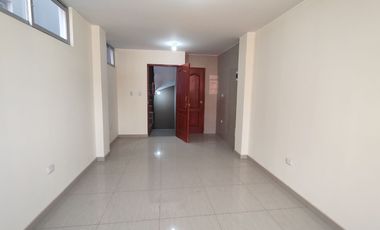 CASA EN VENTA EN ATE