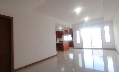 CASA EN VENTA CIRCUITO PARQUE LORETO CHIHUAHUA