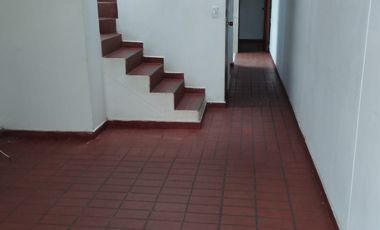 SE VENDE CASA