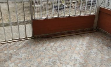 SE VENDE CASA