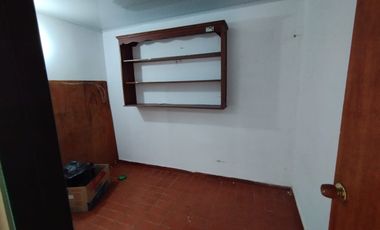 SE VENDE CASA