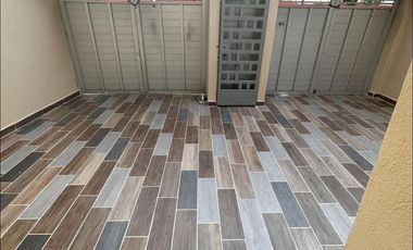 RENTÓ CASA EN VIA MUERTA SOBRE AVENIDA, A 1 CUADRA DEL MAR