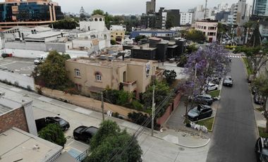 Se Vende casa de 427 metros en San Isidro